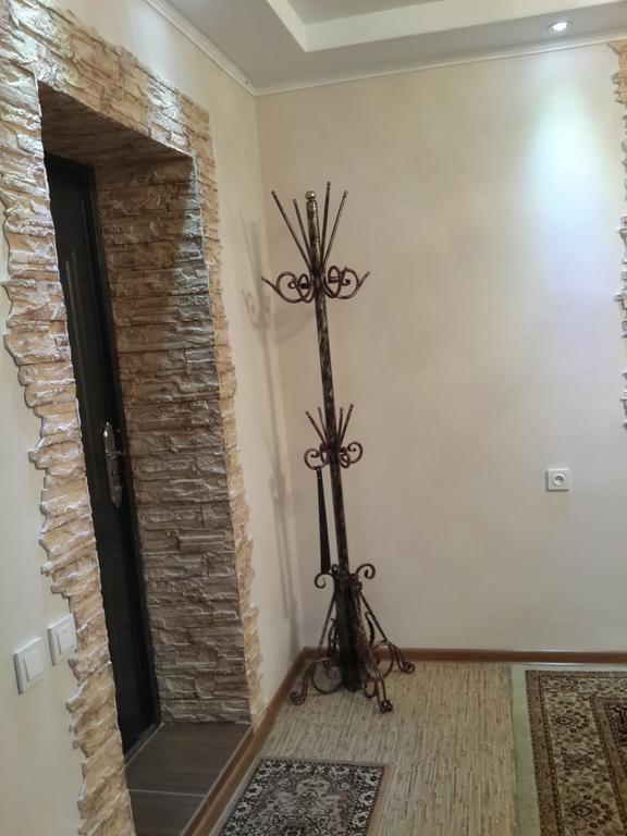 Guest House Domashniy Uyut Bishkek Exterior foto